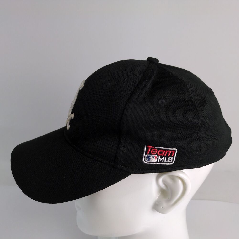 MLB Chicago White Sox Kids Youth Black Baseball Hat Ball Cap, OC Sports Team - Picture 4 of 7